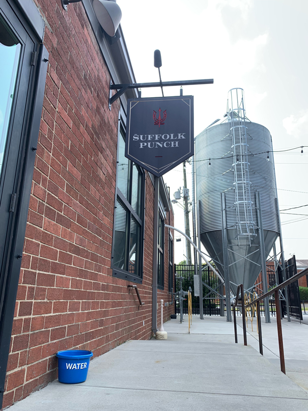 Suffolkpunchdogswelcome Suffolkpunchdogswelcome